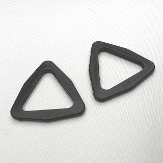 Kunststoff Ring / Triangel 25mm schwarz